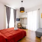 Barrio 133 - Double Bedroom In Center By Napoliapartments