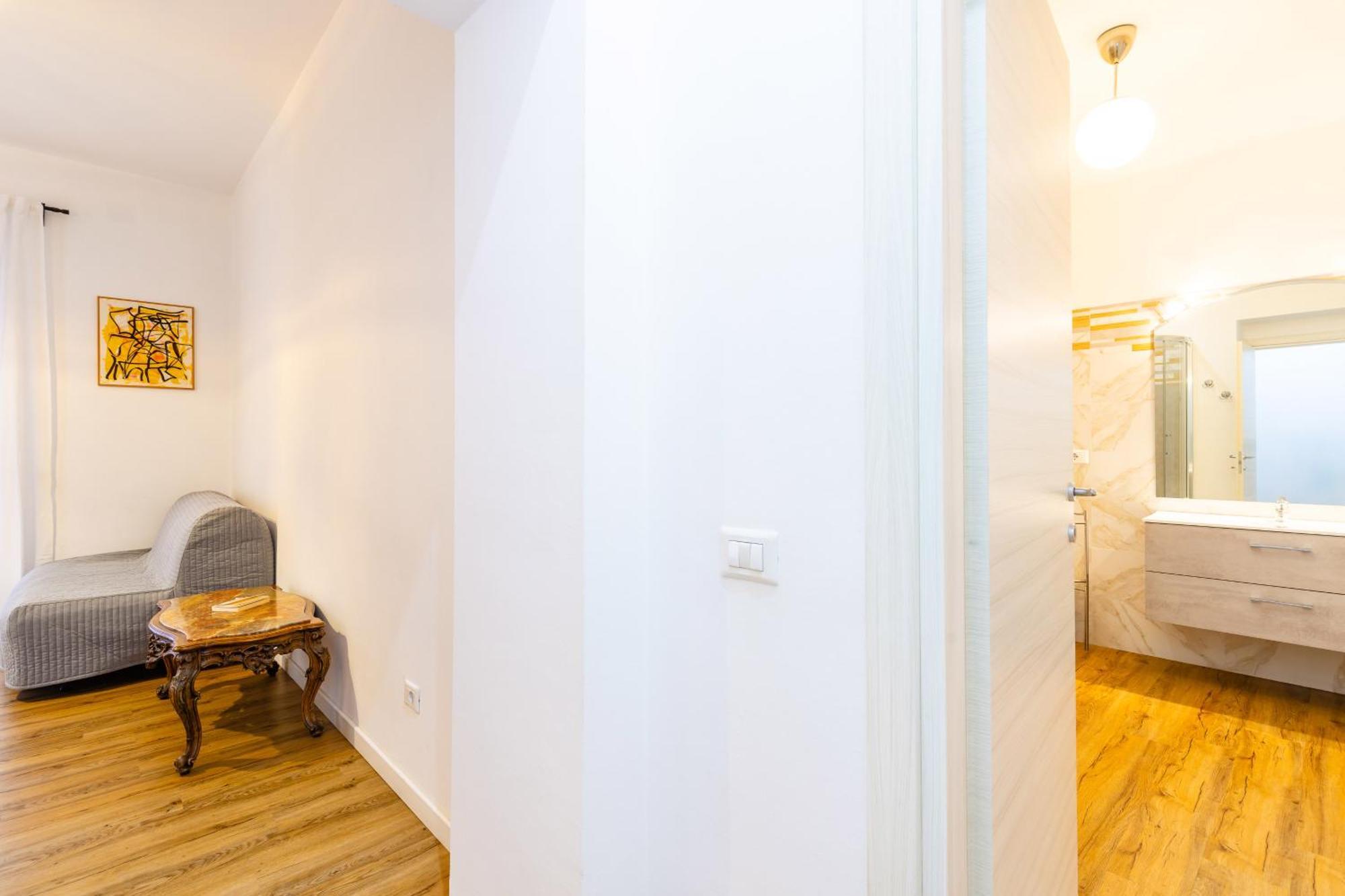 Appartamento Barrio 133 - Double Bedroom In Center By Napoliapartments